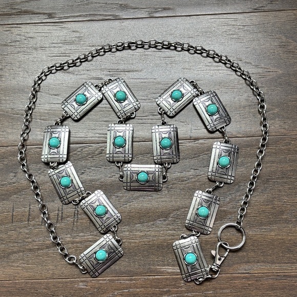 American Bison Accessories - American Bison chain belt,silvertone rectangles w/ faux turquoise stones,trendy